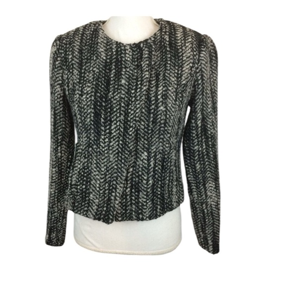 CABI Black& Gray Tweed Over the Moon Mockingbird Jacket size 4 - Picture 4 of 13